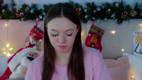 ElisabethDavis online show from 9, 1, 2025