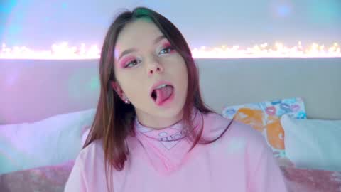 ElisabethDavis online show from 30, 1, 2025