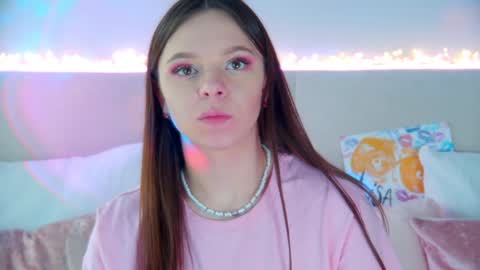 ElisabethDavis online show from 30, 1, 2025