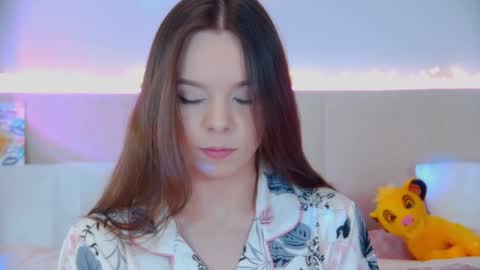 ElisabethDavis online show from 2, 3, 2025