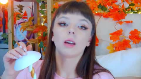 ElisabethDavis online show from 15, 10, 2025