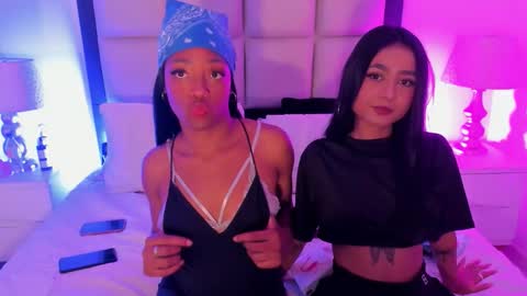 Snapshot of elisabettamonroy chatting on 12, 11, 2025 elisabettamonroy online show from 12, 11, 2025