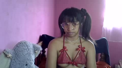 elisah01 online show from 12, 6, 2026