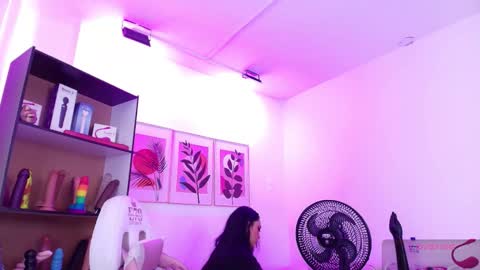 Elisce cloud online show from 15, 11, 2025