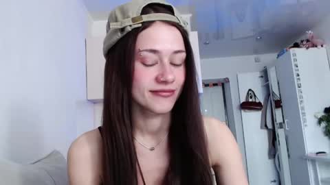 Snapshot of eliscuteblonde chatting on 6, 5, 2026 Elis online show from 6, 5, 2026