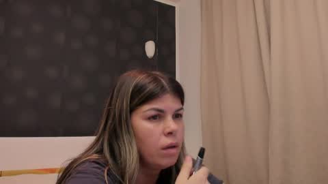 Elly online show from 19, 4, 2026