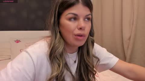 Elly online show from 26, 4, 2026