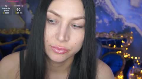 elisevelour online show from 7, 4, 2026