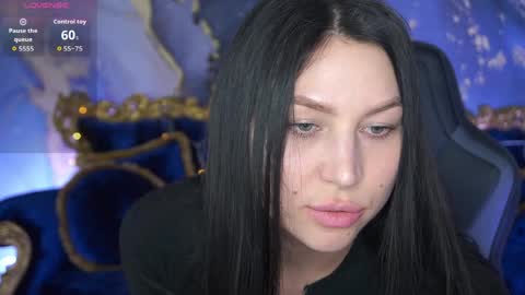 elisevelour online show from 9, 4, 2026