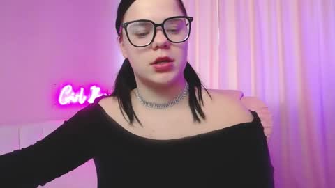 Snapshot of elissstoun chatting on 10, 2, 2025 ElissStoun online show from 10, 2, 2025