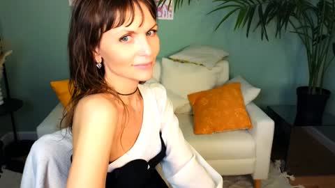 Snapshot of elizabe_th chatting on 20, 1, 2025 Elizabethangel online show from 20, 1, 2025