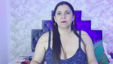 Elizabeth online show from 21, 4, 2026