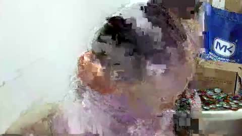 Elizabeth Martinez  online show from 21, 4, 2026