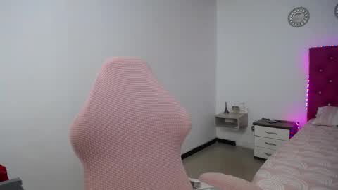 Elizabeth online show from 28, 11, 2025