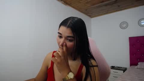 Elizabeth online show from 30, 11, 2025