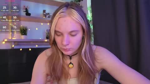 Snapshot of elizabethandersen chatting on 29, 4, 2026 Elizabeth online show from 29, 4, 2026