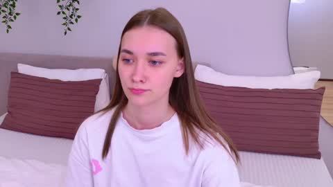 Elizabeth online show from 1, 3, 2025