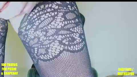 elizabethfox online show from 12, 6, 2026