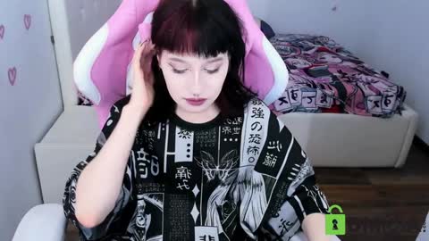 Snapshot of elizanik chatting on 22, 1, 2025 Eliza online show from 22, 1, 2025