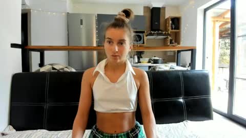 Eliz                               online show from 24, 3, 2026