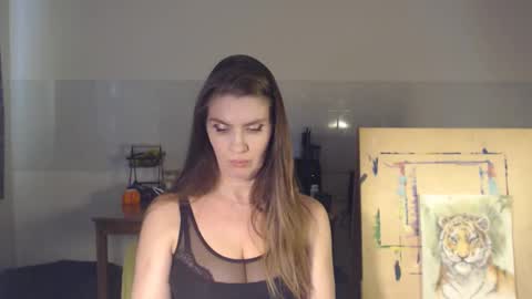 Snapshot of elizzo chatting on 12, 3, 2025 Eliekind online show from 12, 3, 2025