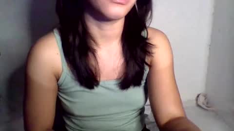 ella_babe25 online show from 28, 4, 2026