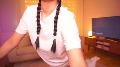 Snapshot of ella_owen chatting on 17, 1, 2025 ELLA OWEN online show from 17, 1, 2025