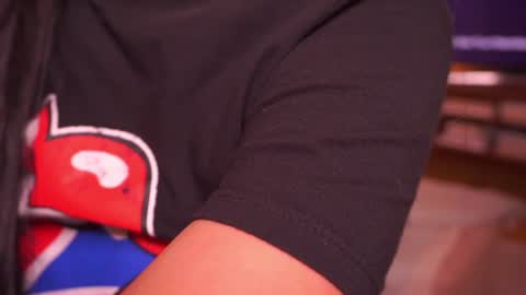 Snapshot of ella_owen chatting on 21, 1, 2025 ELLA OWEN online show from 21, 1, 2025