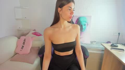 Ella online show from 29, 7, 2026