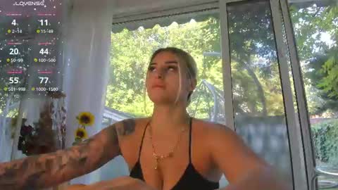 ella_vee online show from 5, 7, 2026