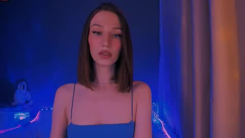 ellaamber online show from 24, 3, 2026