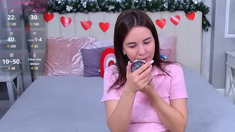 Ella online show from 11, 3, 2025