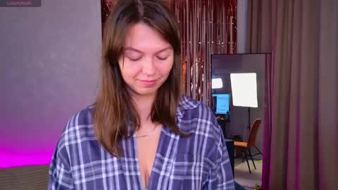 Snapshot of ellacanny chatting on 8, 6, 2026 ellacanny online show from 8, 6, 2026