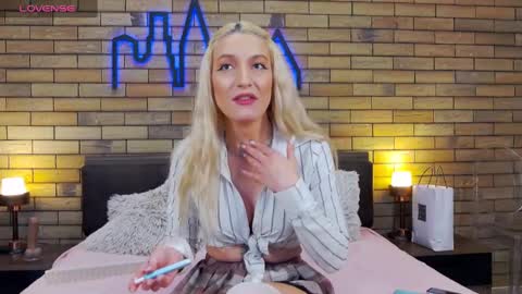 Ella online show from 19, 12, 2024