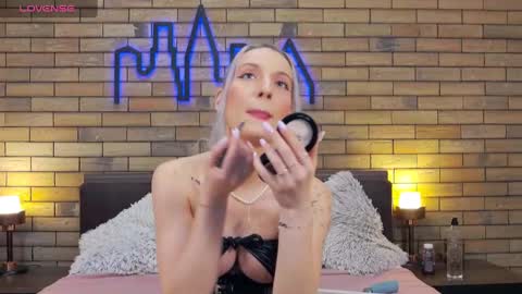 Ella online show from 13, 1, 2025