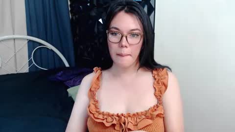 Snapshot of ellahollywood1818 chatting on 3, 8, 2026 CINDERELLA online show from 3, 8, 2026