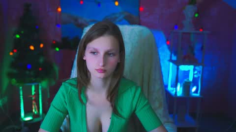 Ella online show from 10, 12, 2024