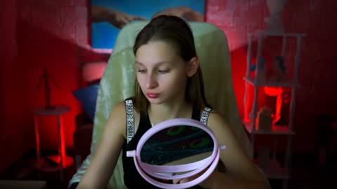 Ella online show from 27, 1, 2025