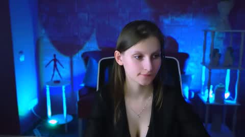 Ella online show from 21, 2, 2025