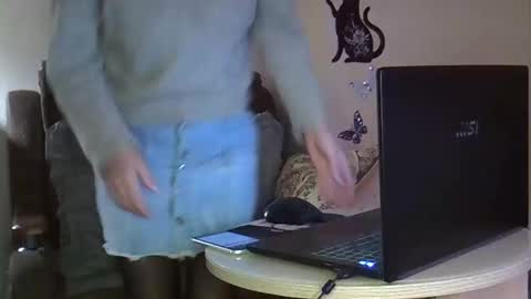 ellajohnsonx online show from 21, 2, 2026