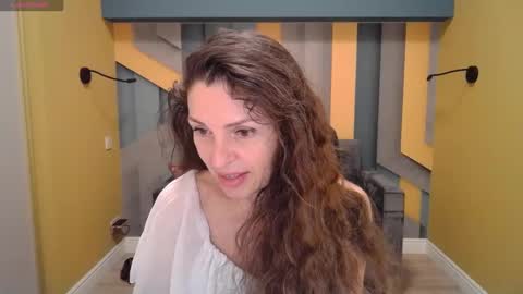 EllaLongs online show from 22, 1, 2025