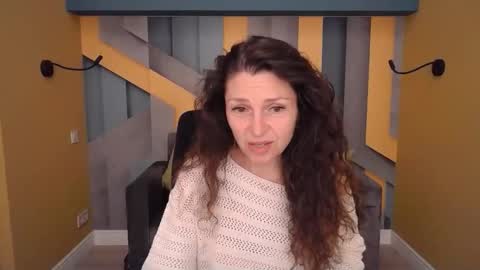 EllaLongs online show from 26, 4, 2026