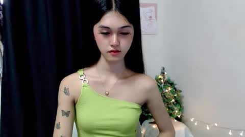 Snapshot of ellamiller69 chatting on 2, 12, 2025 ELLA online show from 2, 12, 2025