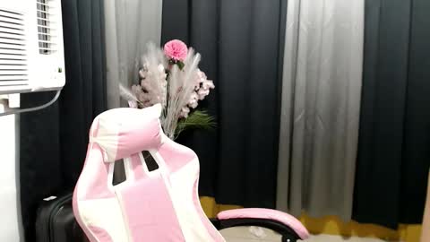 ELLA online show from 29, 4, 2026