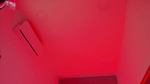 Snapshot of ellamontoya chatting on 12, 1, 2025 Ella online show from 12, 1, 2025