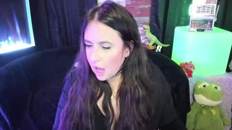 ELLE online show from 17, 10, 2025