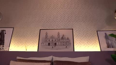 Elle Diane online show from 5, 3, 2025