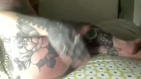 Snapshot of ellehendrix chatting on 15, 3, 2026 ellehendrix online show from 15, 3, 2026