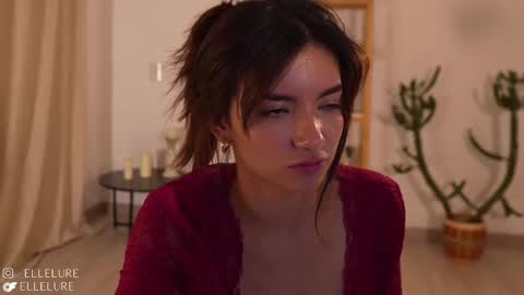 Linda Restrepo online show from 6, 3, 2025