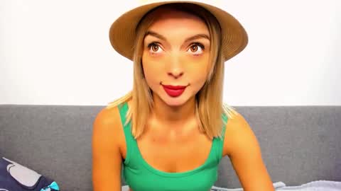 ellen_flow online show from 5, 10, 2025